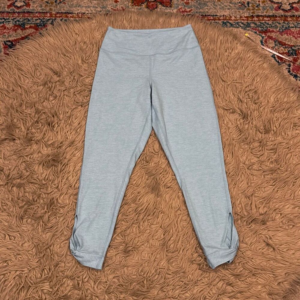 Spiritual gangster leggings size medium
